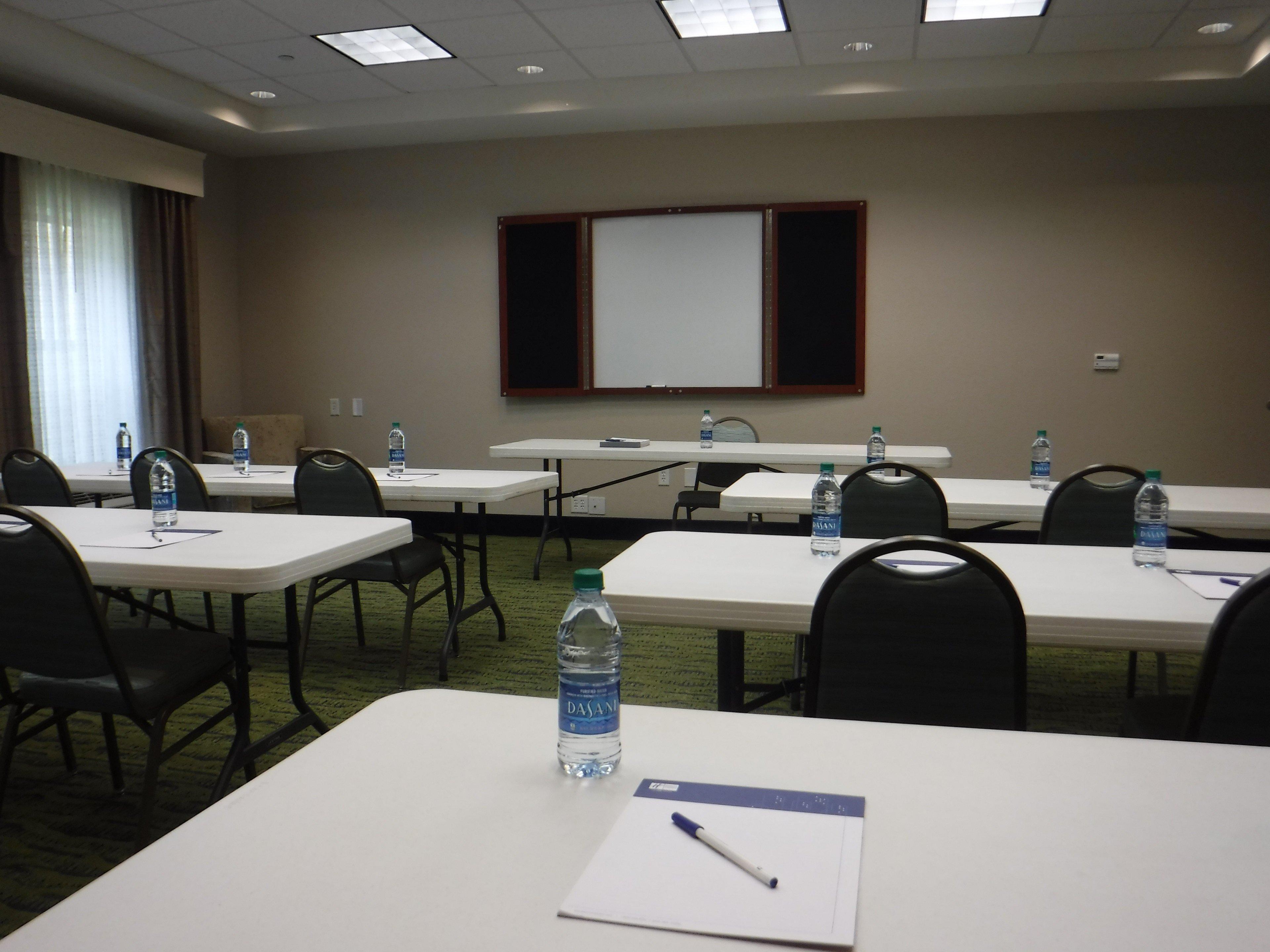 Holiday Inn Express West Jefferson By Ihg Dış mekan fotoğraf