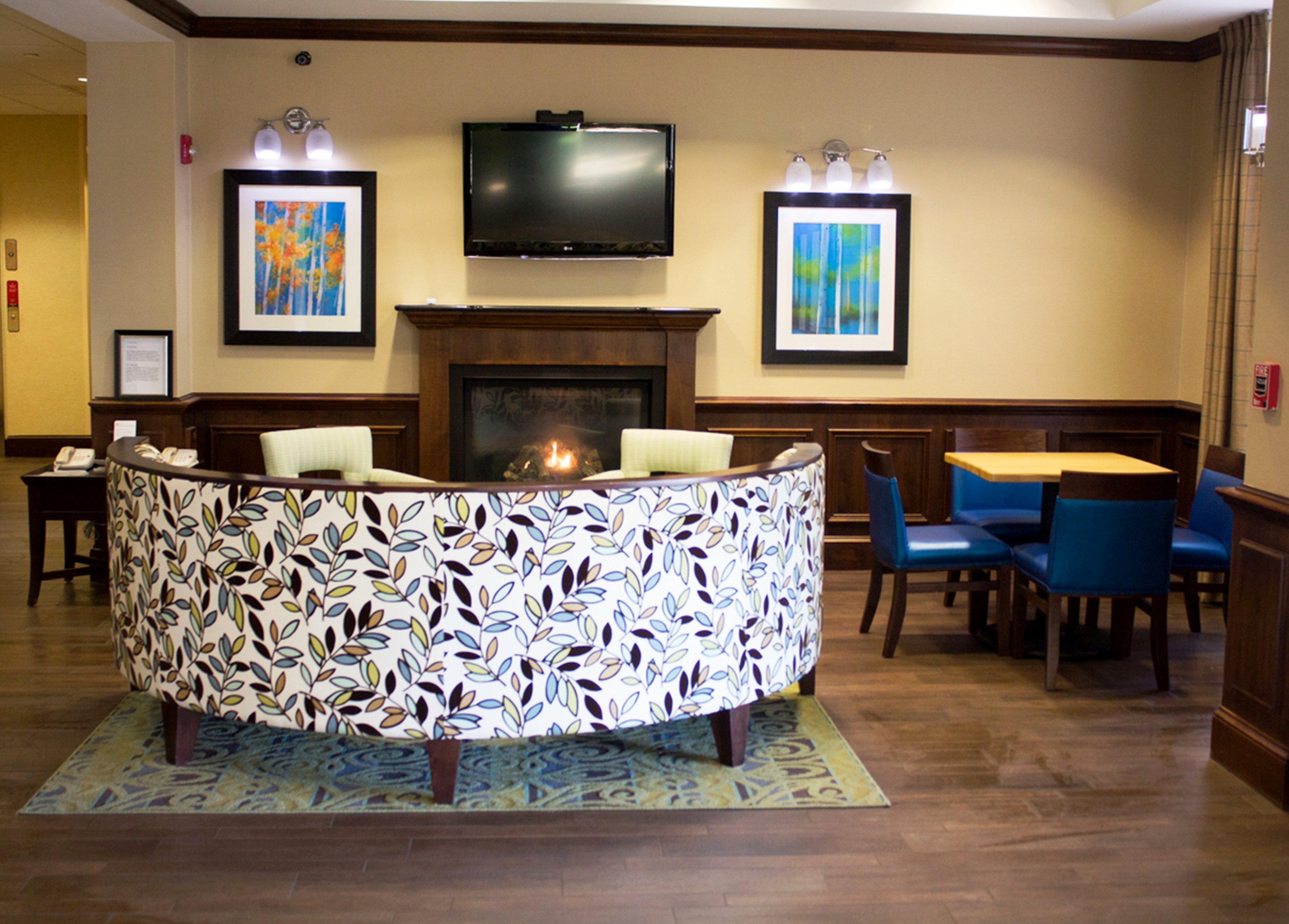 Holiday Inn Express West Jefferson By Ihg Dış mekan fotoğraf