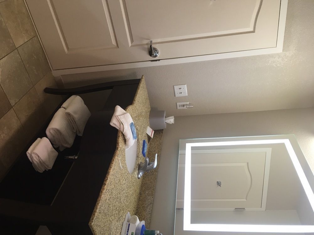 Holiday Inn Express West Jefferson By Ihg Dış mekan fotoğraf