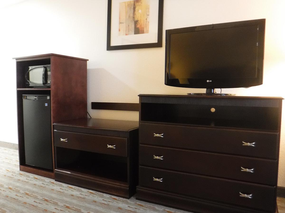 Holiday Inn Express West Jefferson By Ihg Dış mekan fotoğraf